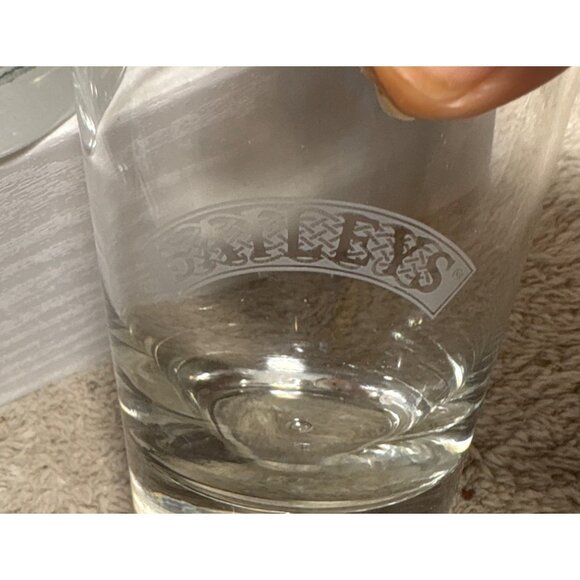 Baileys Branded Etched Clear Glasses Set Of 4 Controlled Bubble - Picture 5 of 10
